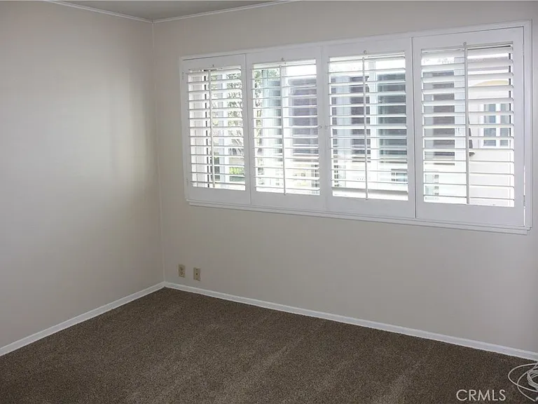 9746 Monte Carlo Cir — Photo 17