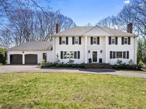 100 Albion Rd, Wellesley, MA 02481