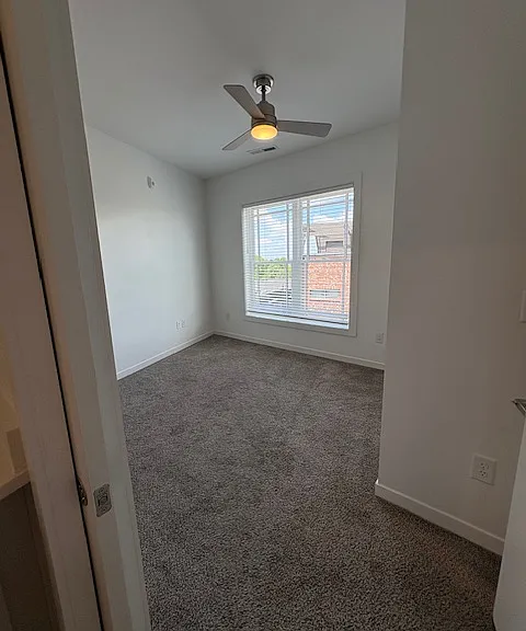 707 26th Ave N #301 — Photo 27