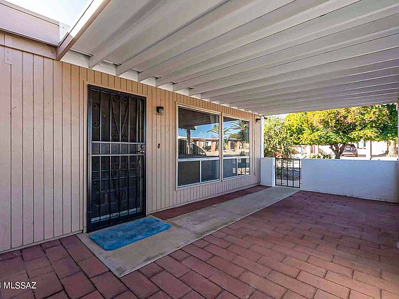 4th image of 296 N Calle Del Santo