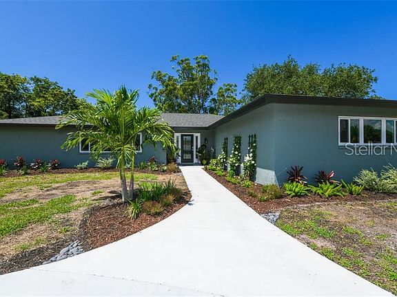 3rd image of 421 S Shore Dr