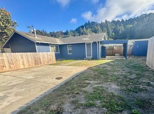 140 River St, Rio Dell, CA 95562