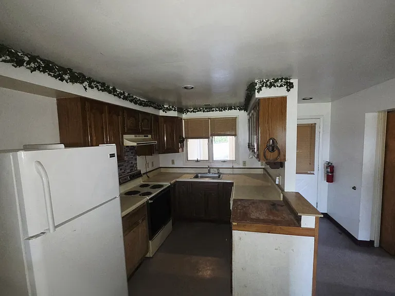 794 Pre Emption Rd #4 — Photo 8