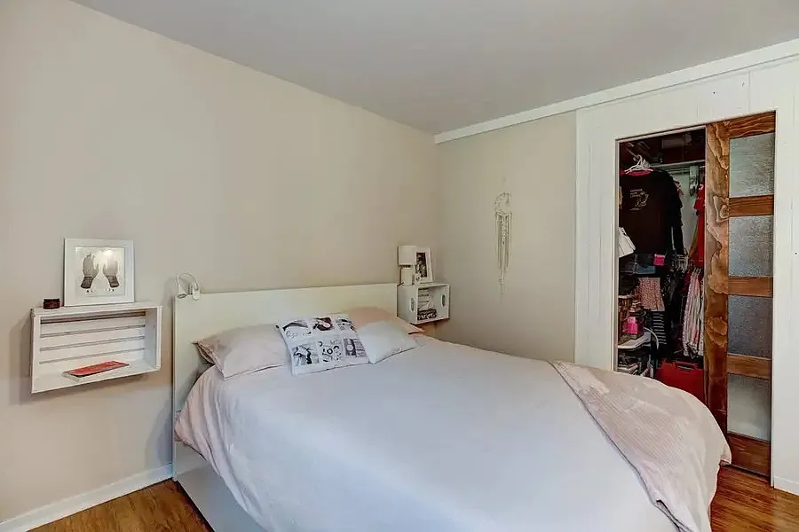 Apartment For Rent — Photo 3