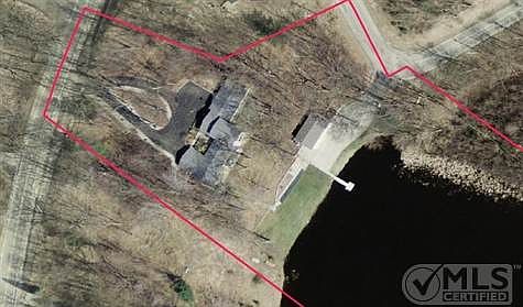 2nd image of 6410 Wildwood Dr