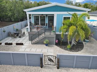 251 Cuba Rd, Tavernier, FL 33070
