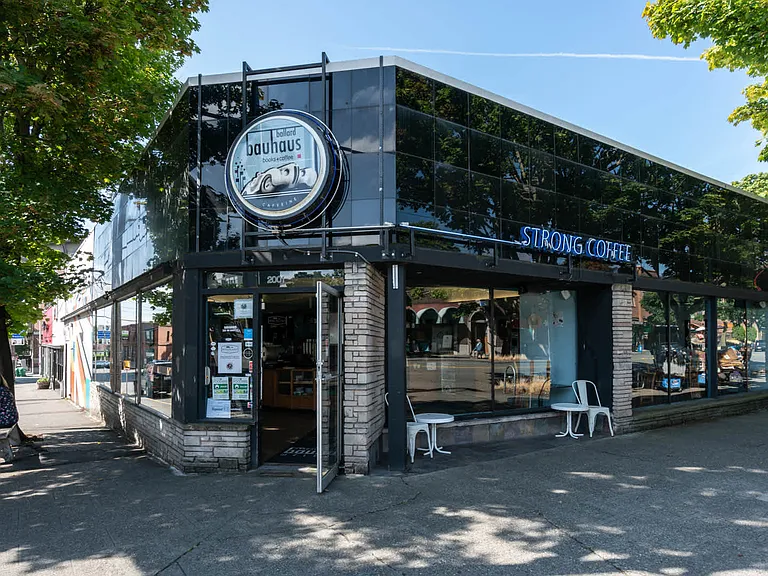 Hip cafe's and restaurants right around the corner.