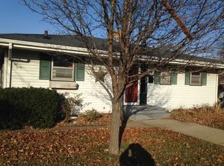 2820 Broadway, Rockford, IL 61108