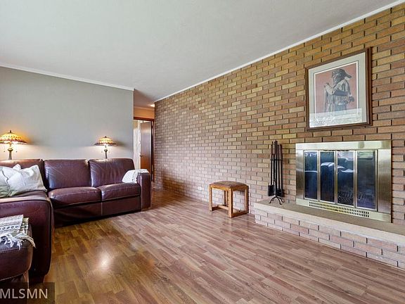 5th image of 244 Dessa Ln