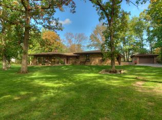 ❤︎ホーム 2849 Meadow Ln Unit Z2, Schaumburg, IL 60193 | Redfin