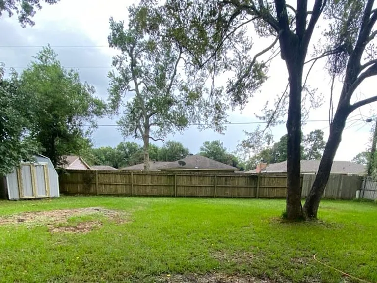209 Brian Dr — Photo 13