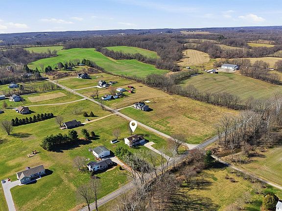 5th image of 10020 Green Valley Rd