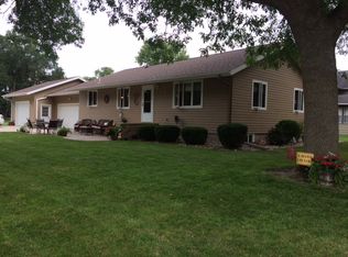 3008 3rd St, Emmetsburg, IA 50536