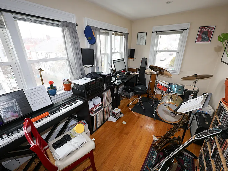 55 Hobart St #2 — Photo 18