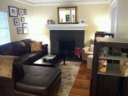 3rd image of 709 S Bungalow Ter