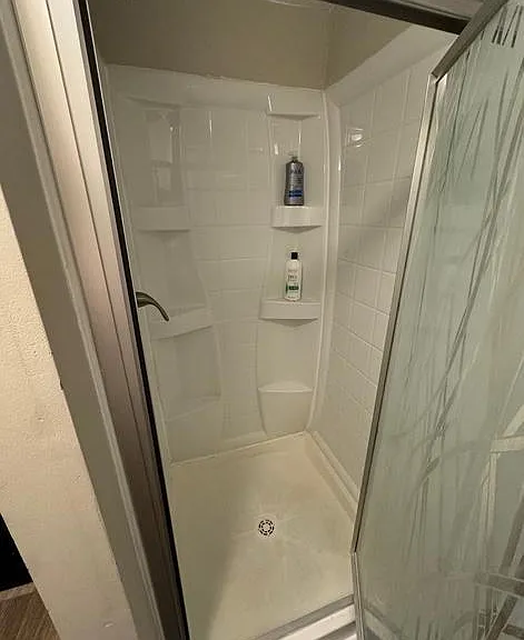 1227 Brookwood Dr — Photo 11