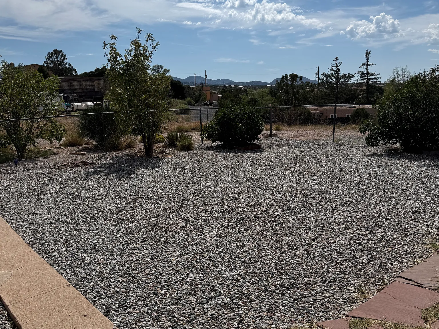 1 bed, 1000 sqft, $1,100 — Photo 1