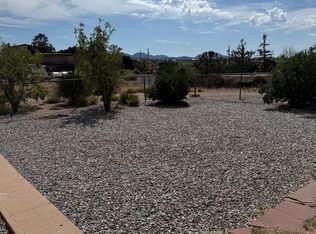 42 Los Tapias Ln, Santa Fe, NM 87508