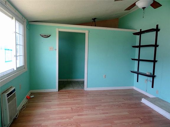 4th image of 3216 Arkansas Ave