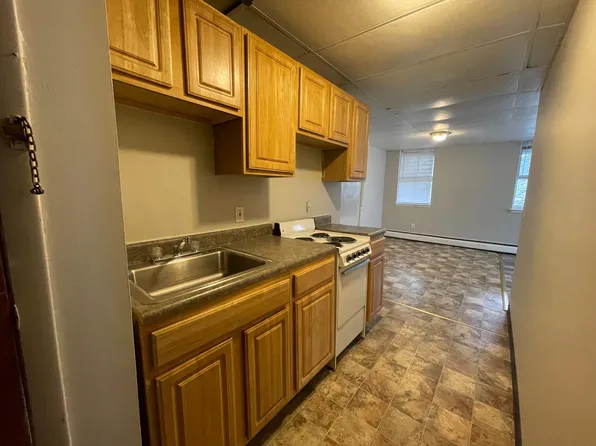 520 Morris St APT 6, Albany, NY 12208