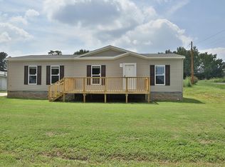 624 Taylor St, Dresden, TN 38225