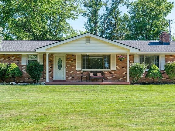 3rd image of 4157 Middlebrook Dr