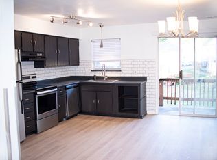 778 Boca Raton Dr, Saint Peters, MO 63376