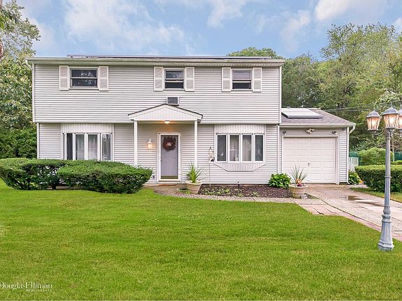 2nd image of 9 Tarpon Ln
