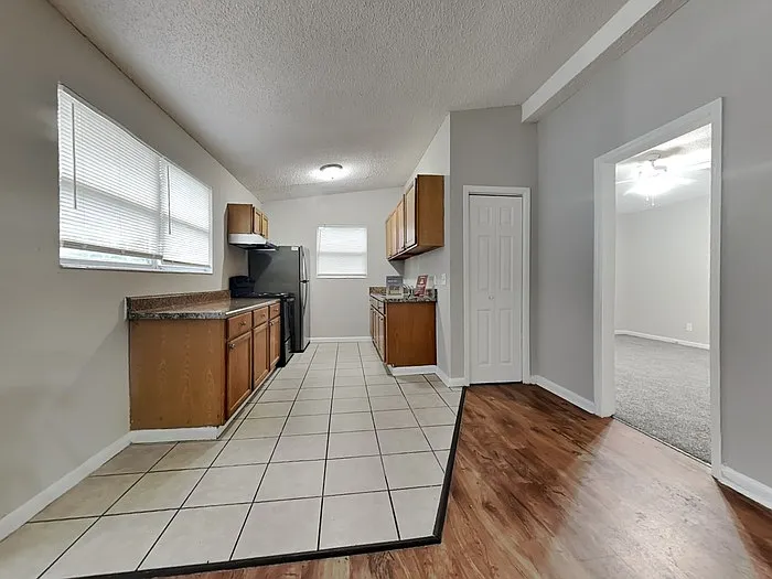6705 Gaspar Cir E — Photo 5
