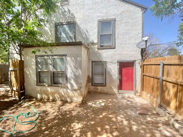 2218 15th St, 2218 15th St Rear 1-B, Lubbock, TX 79401