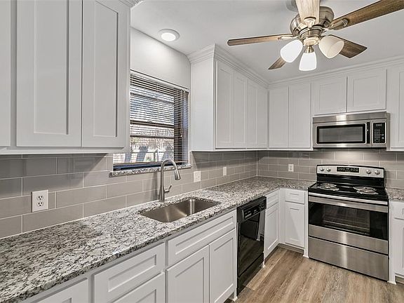 2nd image of 3727 Hulen Park Dr