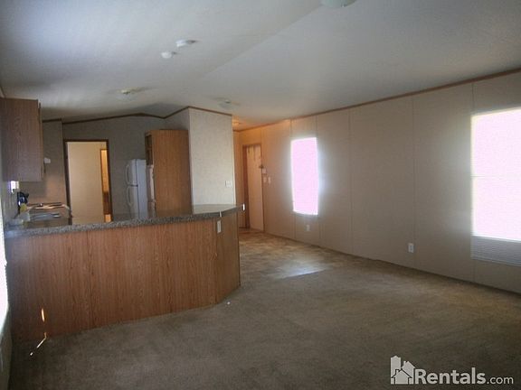4th image of 1209 Chaparral Dr