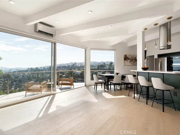 5675 Spreading Oak Dr, Los Angeles, CA 90068