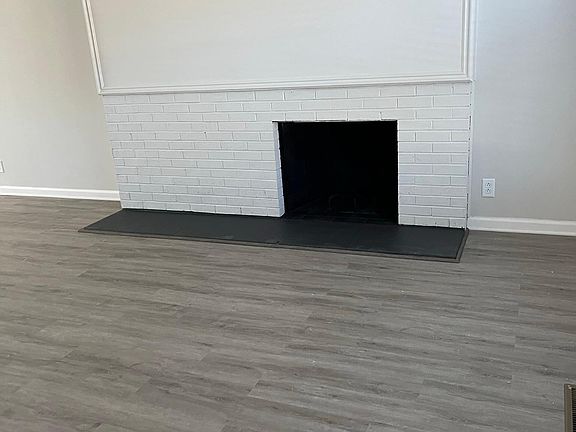 2nd image of 508 Broadmoor Dr #Townhouse