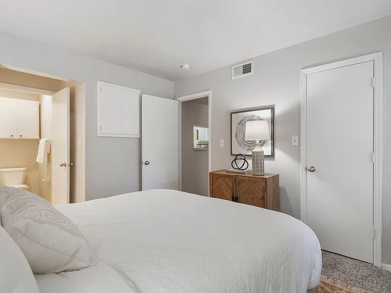 Sheridan Springs - Now Offering One Month FREE! Plus Free Applications! — Photo 54