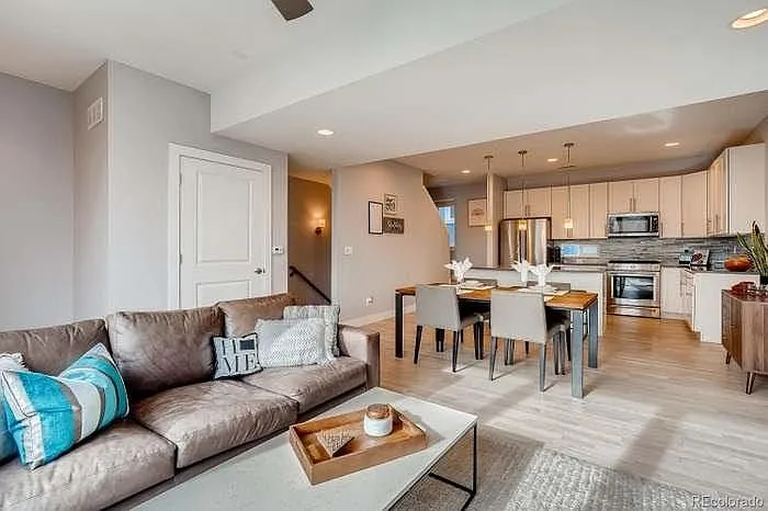 Kitchen, living room and dining room- 10 foot ceilings