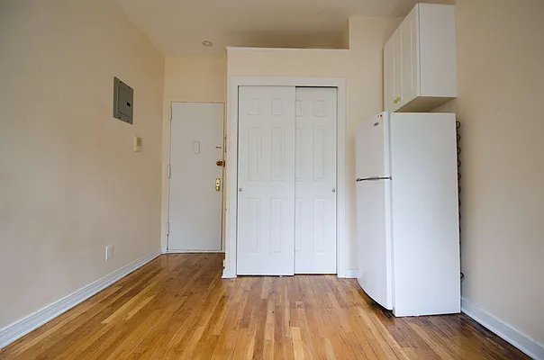 Rented by Compass | media 2