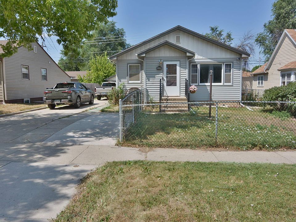 1st image of 2015 5th St