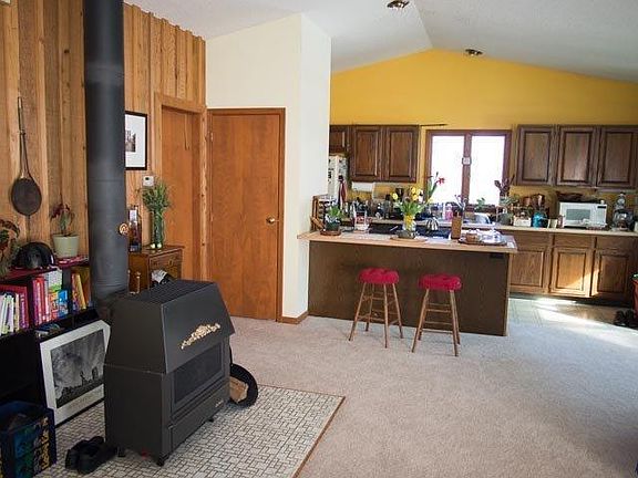 4th image of 109 McKee Ave