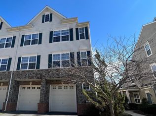 11156 Wortham Crest Cir, Manassas, VA 20109