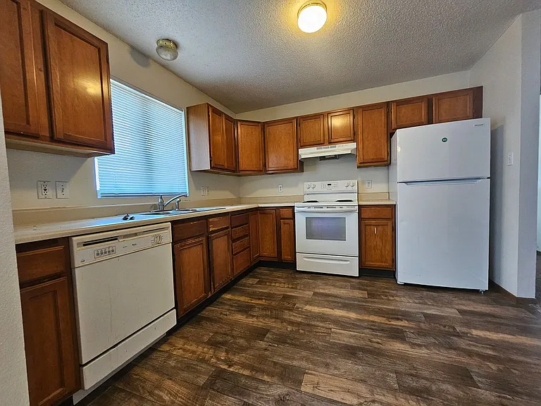 515 Highway 30 SW — Photo 4