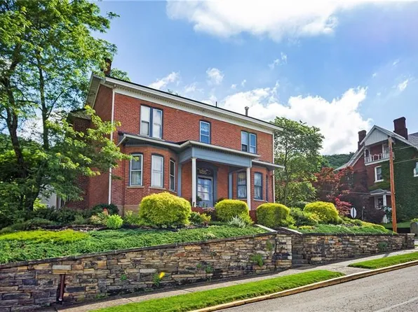 703 Vine & 8th Sts, West Newton, PA 15089