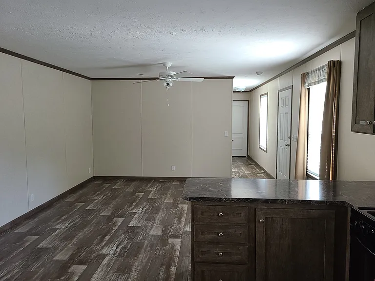 Norton Shores — Photo 40