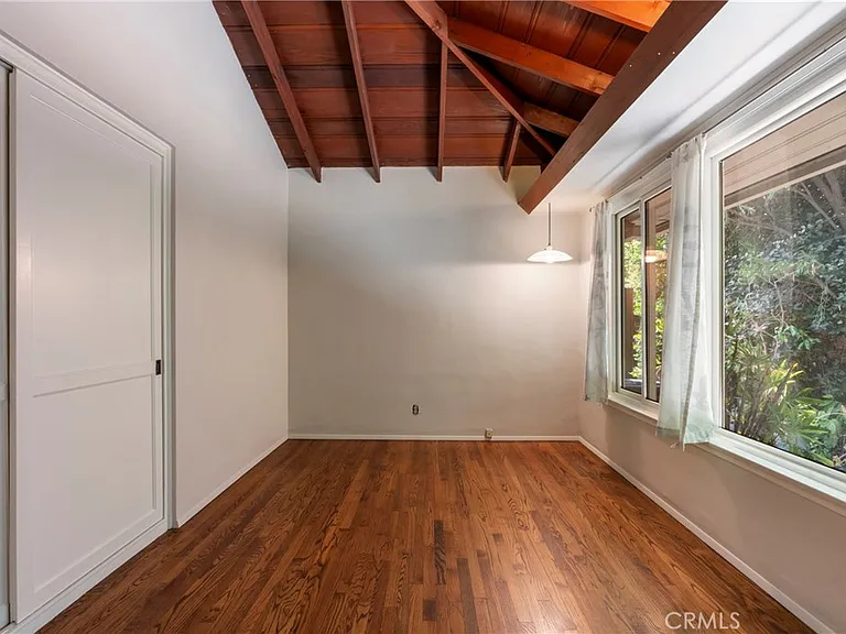 229 Glenullen Dr — Photo 21