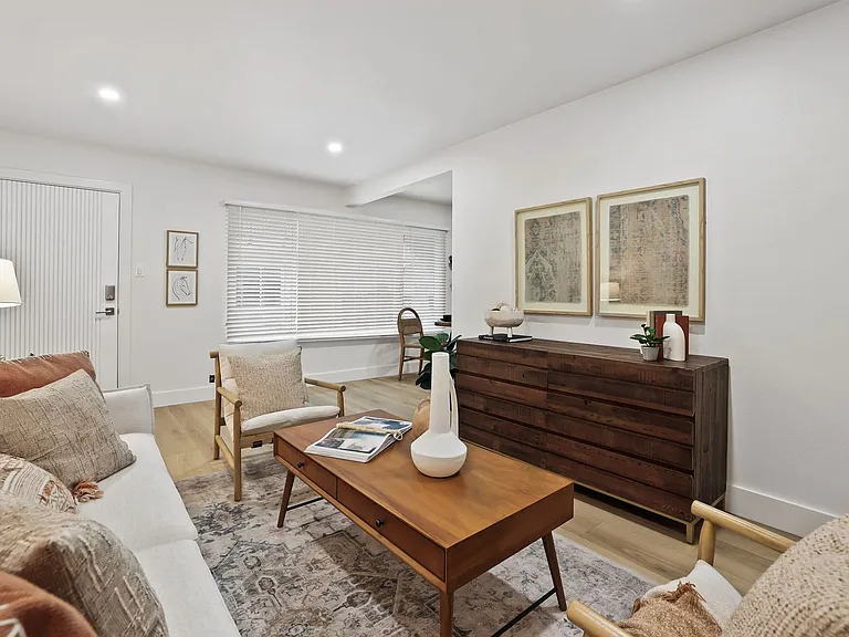 The Trinidad Apartments — Photo 28