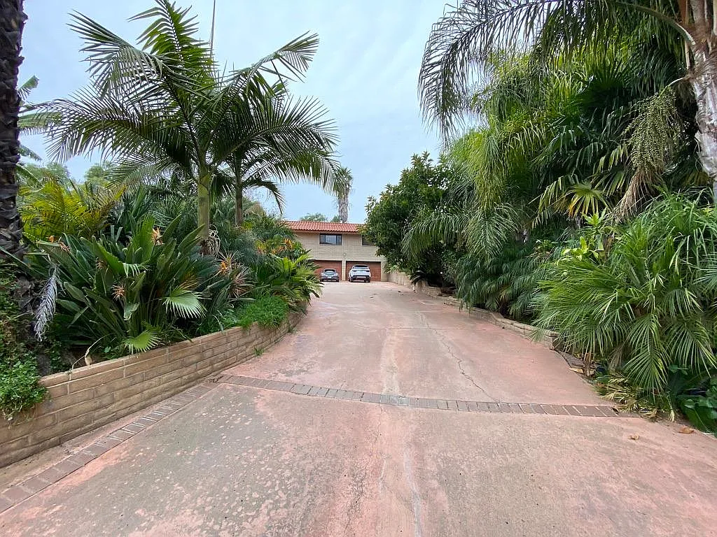 15504 Hawley Pl — Photo 4