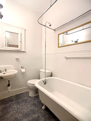 Rented by Triplemint | media 10