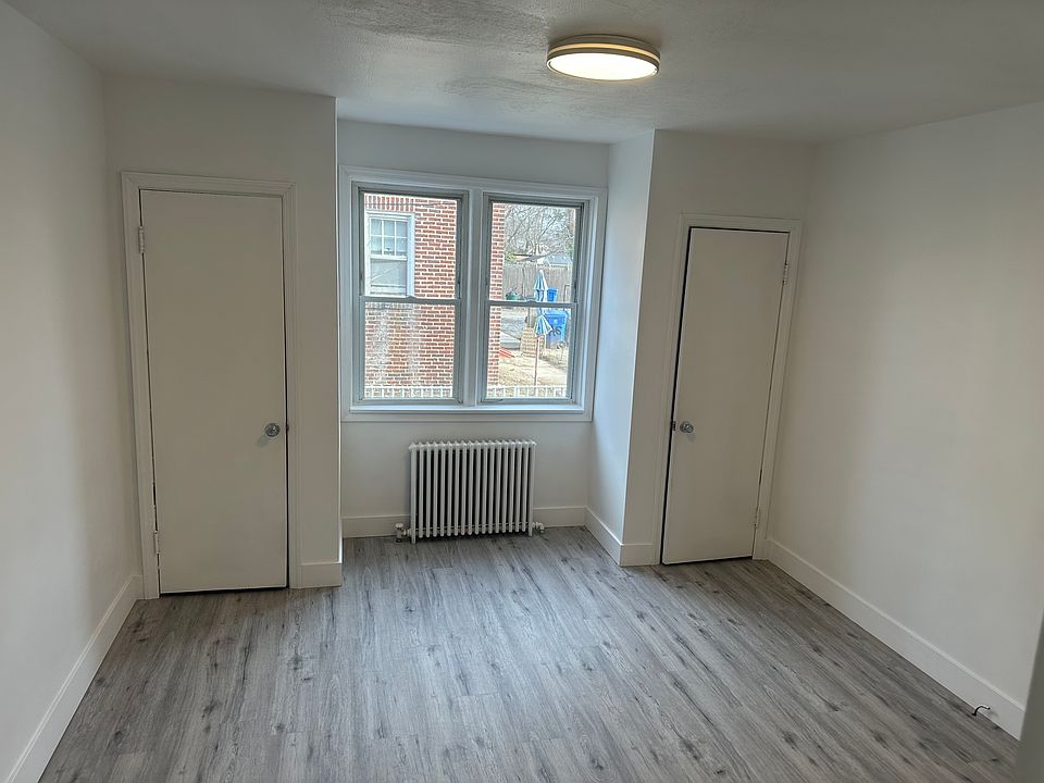 2nd image of 607 Broadway Unit 1