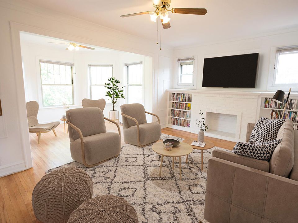 Dining/Living room