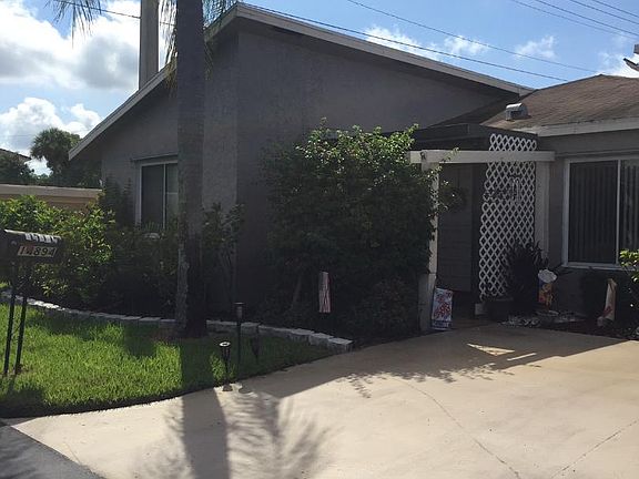 2nd image of 14894 Wildflower Ln #14894